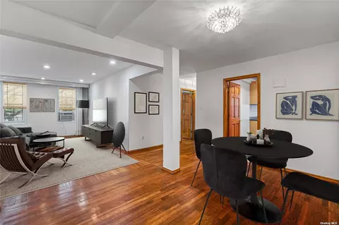 140-18 Burden Cres #404, Briarwood, NY 11435