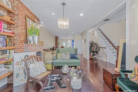 1259 Hancock St, Brooklyn, NY 11221