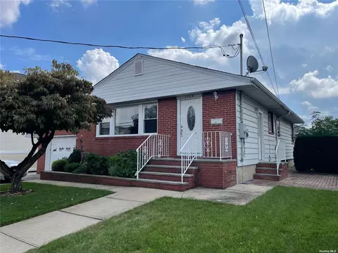 1329 Herald Ave, Elmont, NY 11003