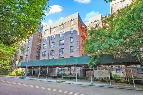 34-40 78 St #2J, Jackson Heights, NY 11372