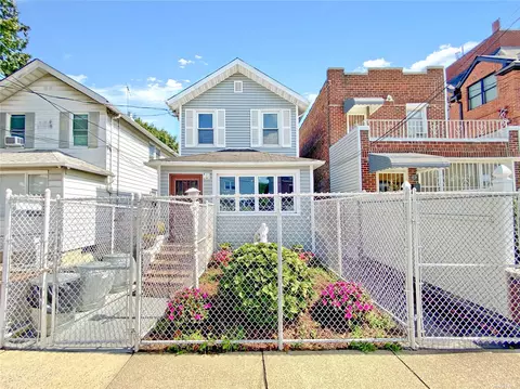 22-33 73rd St, East Elmhurst, NY 11370