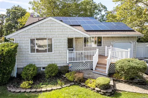 78 Ruland Rd, Selden, NY 11784