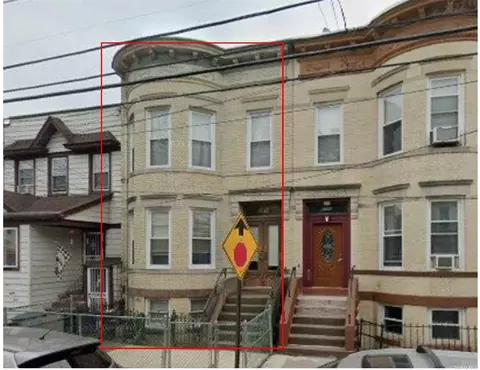 80-10 97th Ave, Jamaica, NY 11416
