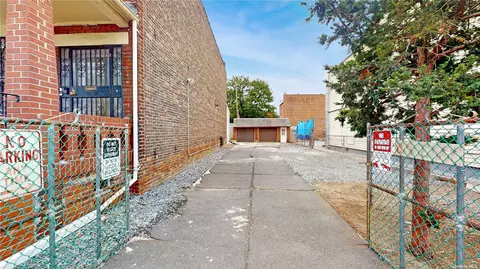 90-08 97th Ave, Ozone Park, NY 11416