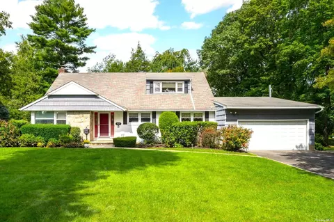5 High Pne, Glen Cove, NY 11542
