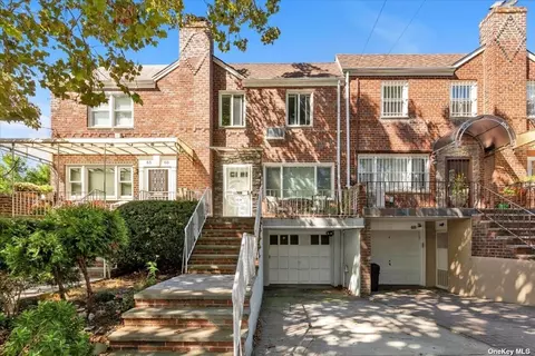65-58 Alderton St, Rego Park, NY 11374
