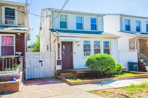 140-28 Quince Ave, Flushing, NY 11355