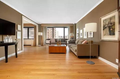 50 E 89th St #18A, New York, NY 10128