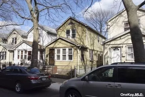 Undisclosed, Jamaica, NY 11433