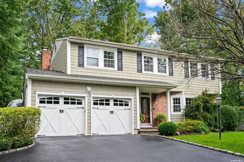 887 Fort Salonga Rd, Northport, NY 11768