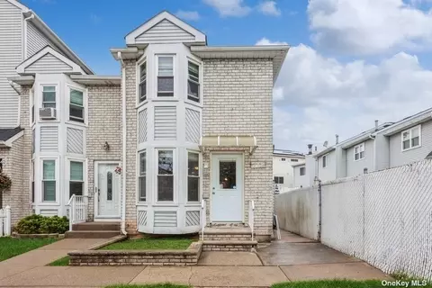 218 Rosedale Ave, Staten Island, NY 10312