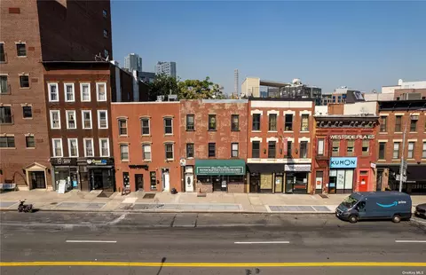 12-11 Jackson Ave, Long Island City, NY 11101