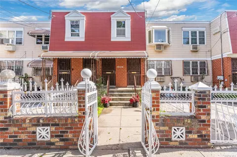 107-29 154th St, Jamaica, NY 11433