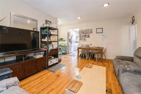 155-32 81st St #4, Howard Beach, NY 11414