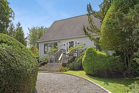 535 Birch Ln, Cutchogue, NY 11935