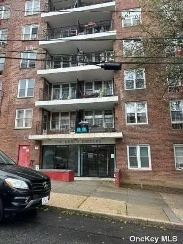 86-05 60 Rd #5G, Elmhurst, NY 11373