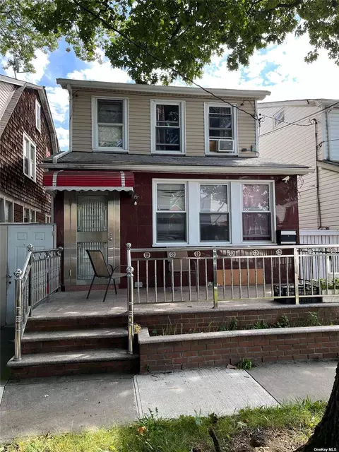 140-30 Quince Ave, Flushing, NY 11355