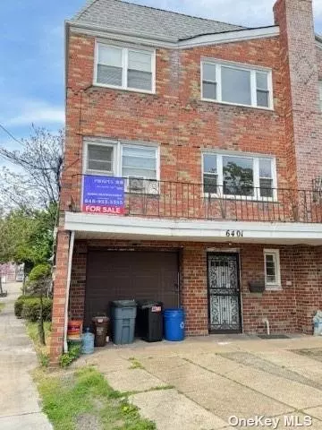 64-01 Borden Ave, Maspeth, NY 11378