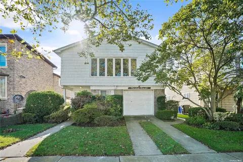 160-36 81st St, Howard Beach, NY 11414