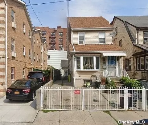 170-07 89th Ave, Jamaica, NY 11432