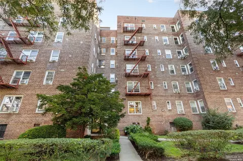 39-55 51st St #1A, Woodside, NY 11377
