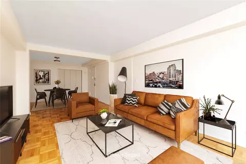 109-33 71st Rd #7B, Forest Hills, NY 11375