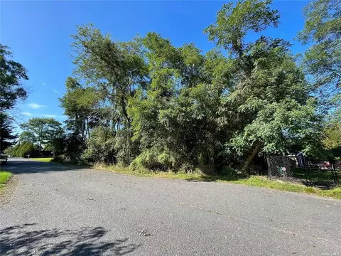 Hyland Road, Center Moriches, NY 11934