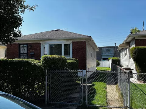 122-62 Nellis St, Springfield Gardens, NY 11413