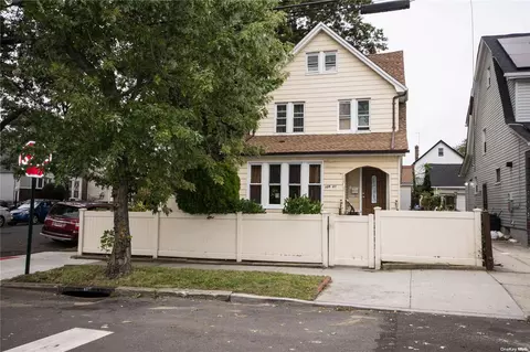 109-01 200th St, Saint Albans, NY 11412