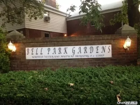68-81 Bell Blvd #LOWER, Bayside, NY 11364