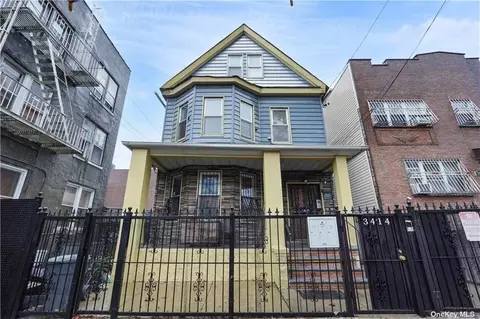 34-14 105th St, Corona, NY 11368