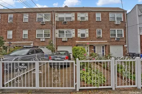 101-24 107th St, Ozone Park, NY 11416