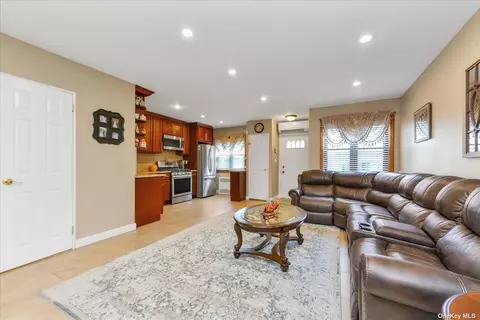 73-23 Cook Ave, Middle Village, NY 11379