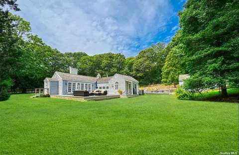 76 Springy Banks Rd, East Hampton, NY 11937
