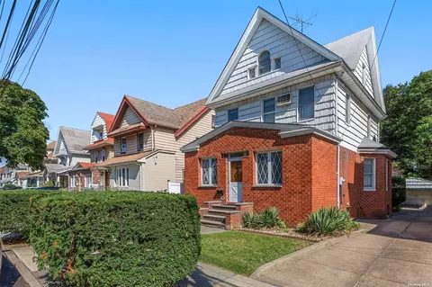89-25 98th St, Woodhaven, NY 11421