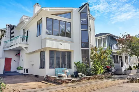 64 Baldwin Ave, Point Lookout, NY 11569