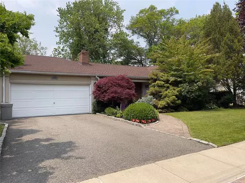 1450 Hewlett Ave, Hewlett, NY 11557