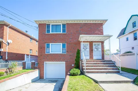 16-15 150th St, Whitestone, NY 11357