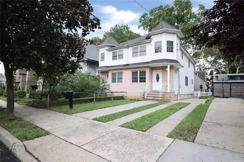 116 Norwood Ave, Staten Island, NY 10304