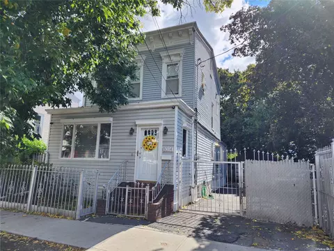 80-14 90th Rd, Woodhaven, NY 11421