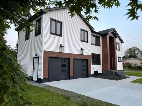 101 Hazel St, North Bellmore, NY 11710