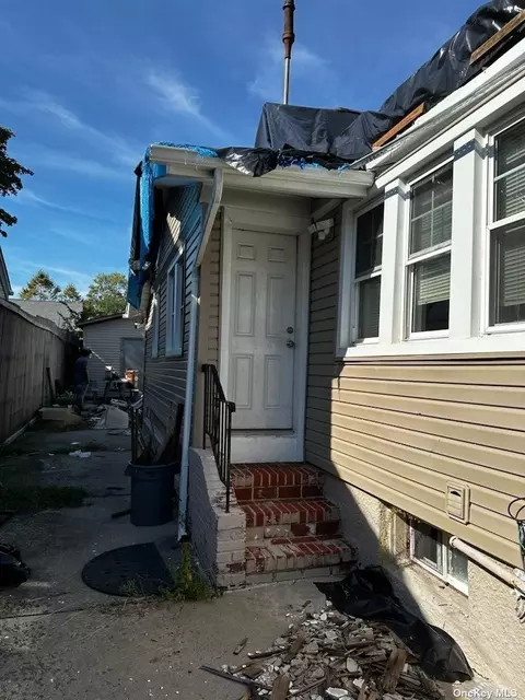 110-10 194th St, Jamaica, NY 11412