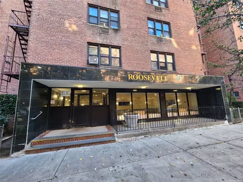 55-30 98th Pl #6B, Corona, NY 11368