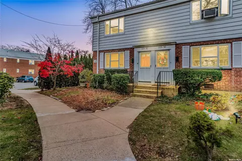 225-32 Manor Rd #DUPLEX, Queens Village, NY 11427