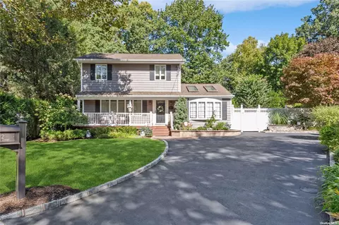 12 Arden Ct, Melville, NY 11747