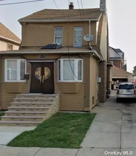 27 47 Gillmore St, East Elmhurst, NY 11369