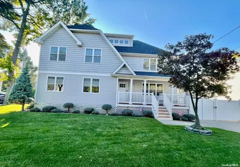 22 Carmel Ave, Staten Island, NY 10314