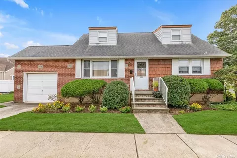 265 Grand Ave, West Hempstead, NY 11552