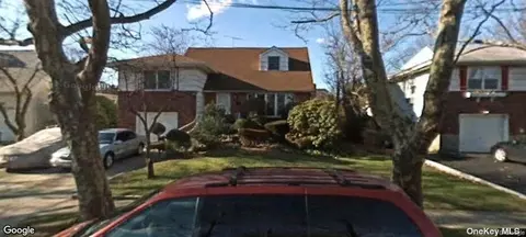 3432 4th St, Oceanside, NY 11572