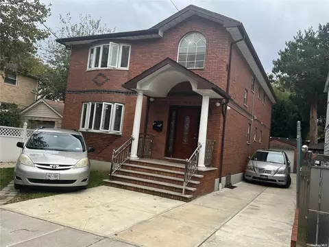 159-12 72 Ave, Fresh Meadows, NY 11365